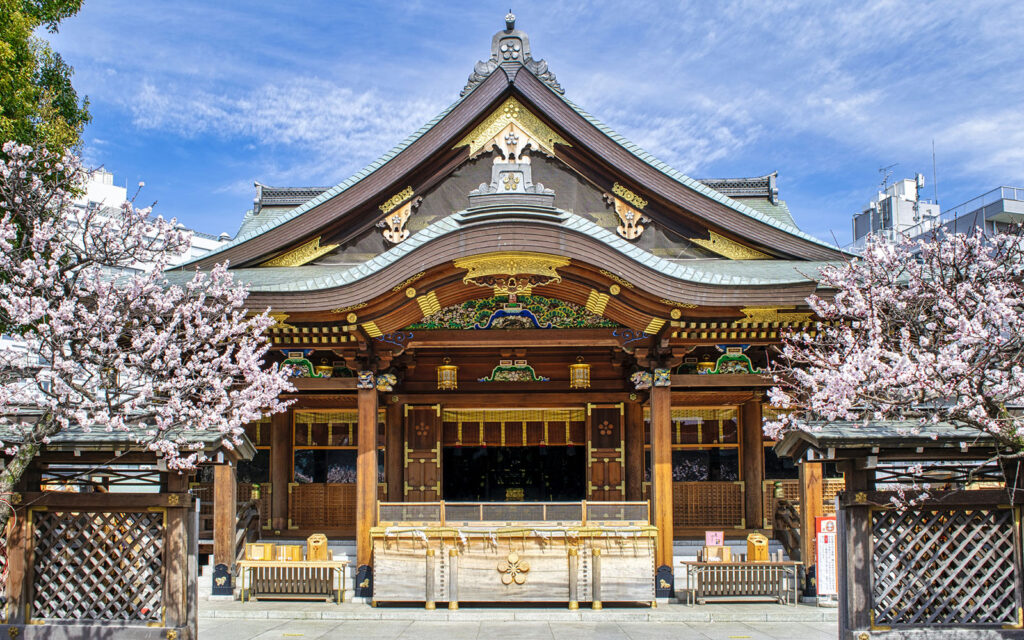 Sanctuaire Yushima-Tenjin et ses pruniers en fleurs