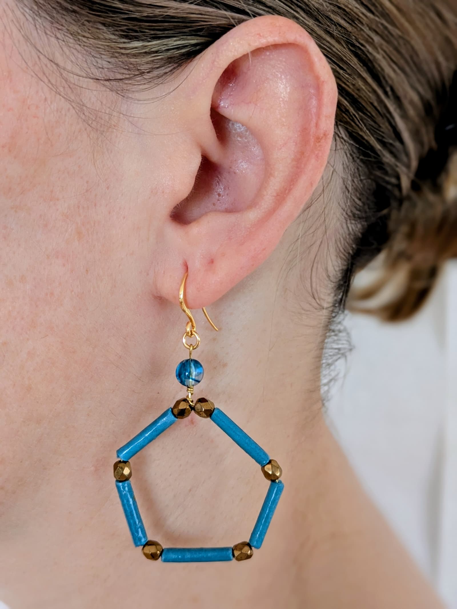 Boucles d'oreilles Prismes d'Azur - Collection Voyage Turquoise - Par Sakura Créations