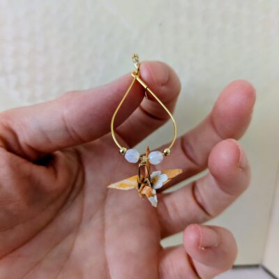Boucles d'oreilles Origami Hokkaido no Tsuru - Éclat Floral - Collection Les Origami Japonais - Par Atelier Sakura