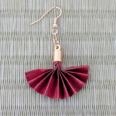 Boucles d'oreilles Origami Éventail Japonais – Camélias Rouges - Collection Les Origami Japonais - Par Sakura Créations