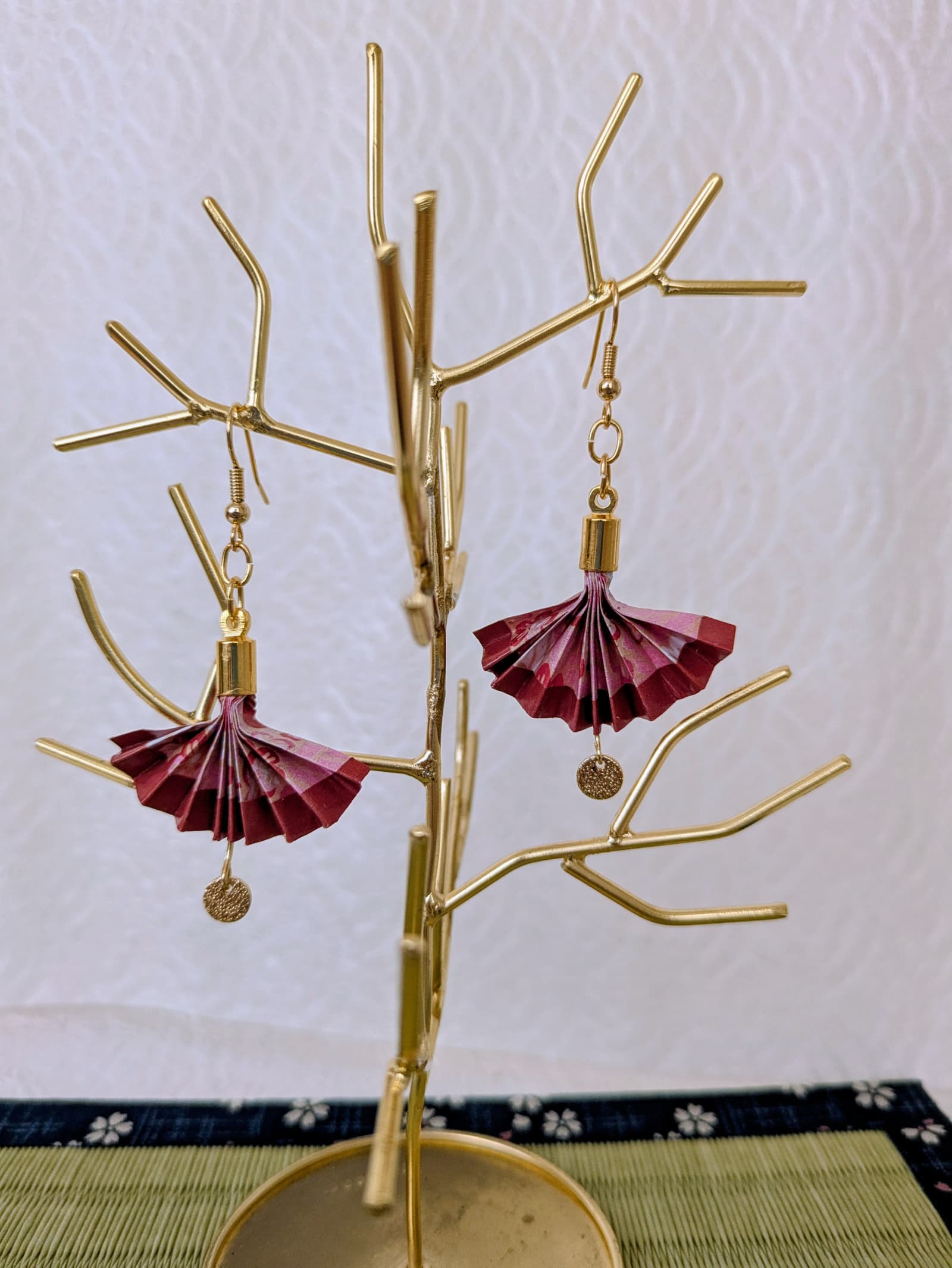 Boucles d'oreilles Éventail Ondoyant - Fleurs de Sakura