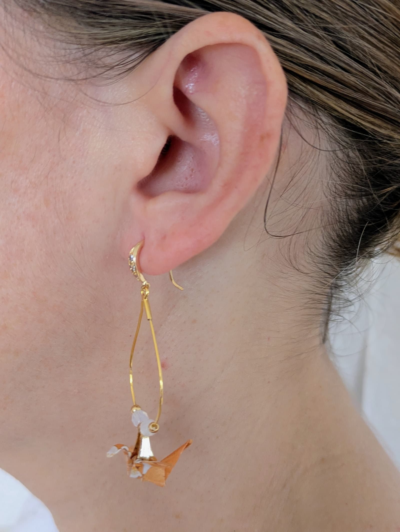 Boucle d'oreille Hokkaido no Tsuru - Éclat Floral en Origami japonais