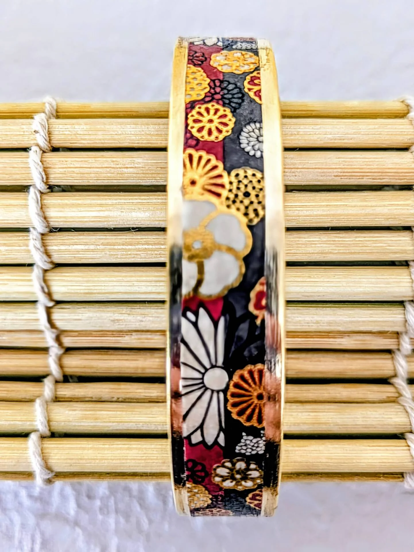 Bracelet Rouge et Or d'Osaka en papier Washi